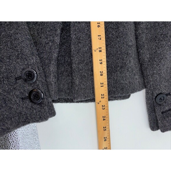 Guess Women’s Size Small Double Breasted Gray Wool Blend Short Style Lined Coat - Picture 10 of 10